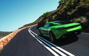   Aston Martin DB12 - 2023