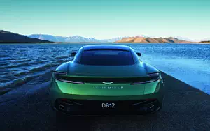   Aston Martin DB12 - 2023