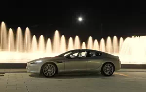   Aston Martin Rapide (Silver Blonde) - 2010