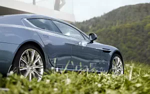   Aston Martin Rapide - 2010