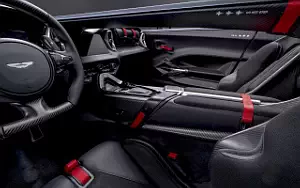   Aston Martin V12 Speedster - 2020