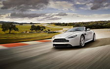   Aston Martin V8 Vantage S Roadster - 2011