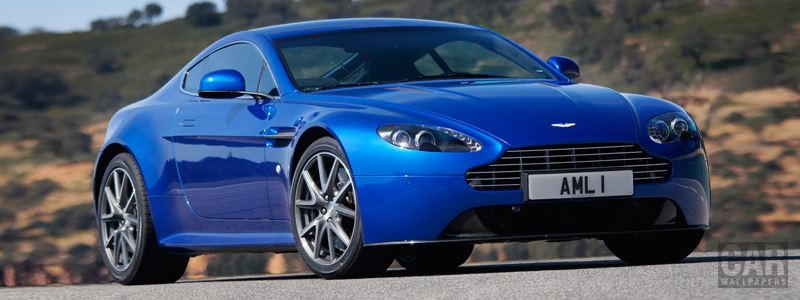   Aston Martin V8 Vantage S Cobalt Blue - 2011 - Car wallpapers