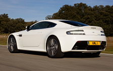   Aston Martin V8 Vantage S Stratus White - 2011