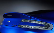   Aston Martin V8 Vantage S - 2011