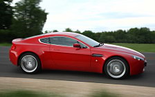   Aston Martin V8 Vantage Fire Red - 2008