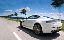   Aston Martin V8 Vantage N420 - 2010