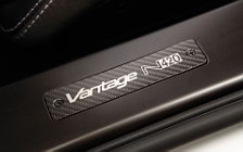   Aston Martin V8 Vantage N420 - 2010