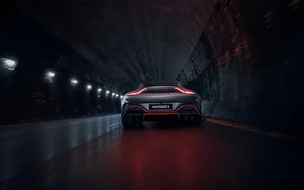 ���� ���������� Aston Martin Vantage S - 2025
