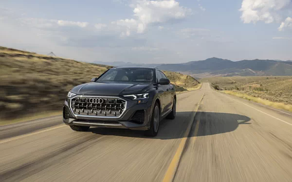 ���� ���������� Audi Q8 55 TFSI quattro (Samurai Grey Metallic) US-spec - 2025