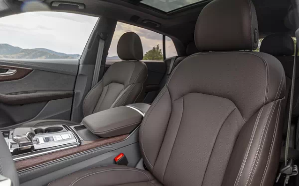 ���� ���������� Audi Q8 55 TFSI quattro (Samurai Grey Metallic) US-spec - 2025