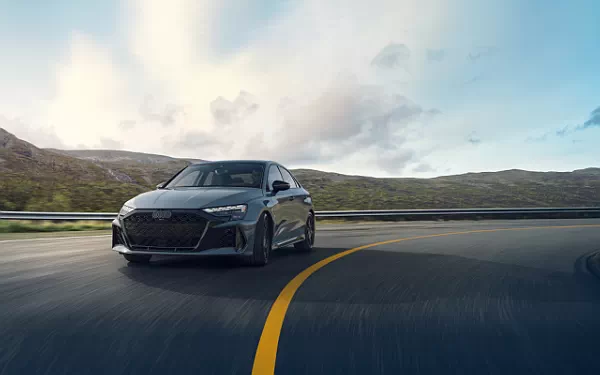 ���� ���������� Audi RS3 Sedan US-spec - 2025