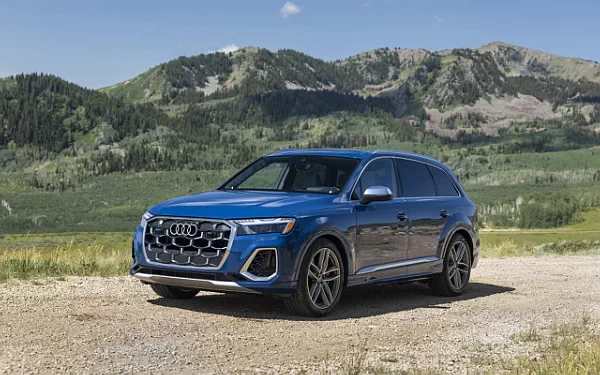 ���� ���������� Audi SQ7 TFSI (Ascari Blue Metallic) US-spec - 2025