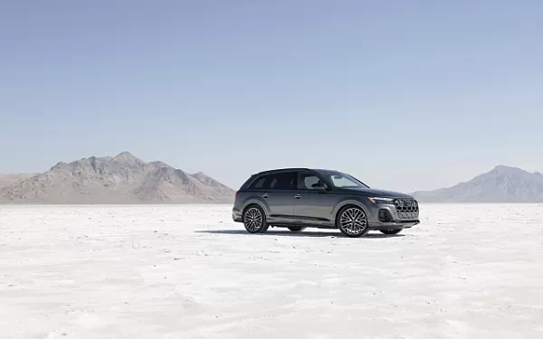 ���� ���������� Audi SQ7 TFSI Black Optic Package (Daytona Grey) US-spec - 2025