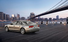   Audi A8 - 2010