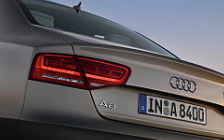   Audi A8 - 2010