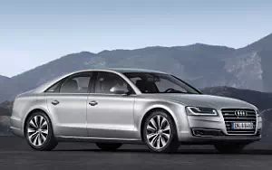   Audi A8 4.0 TFSI quattro - 2013