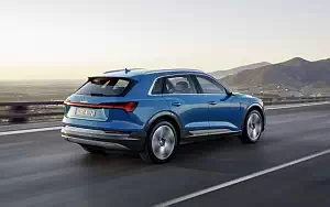   Audi e-tron - 2019