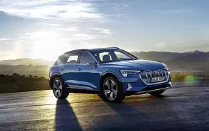   Audi e-tron - 2019