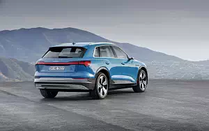   Audi e-tron - 2019