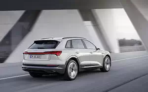   Audi e-tron - 2019