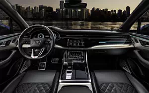   Audi Q7 55 TFSI quattro S line - 2024