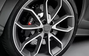   Audi RS Q3 - 2013
