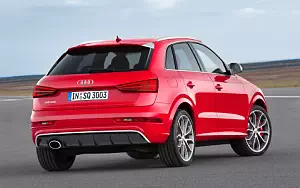   Audi RS Q3 - 2015