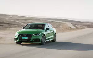   Audi RS3 Sedan - 2017