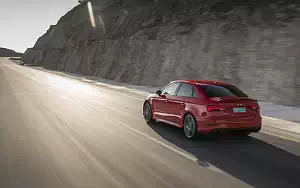   Audi RS3 Sedan - 2017