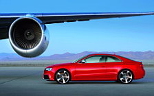  Audi RS5 - 2012