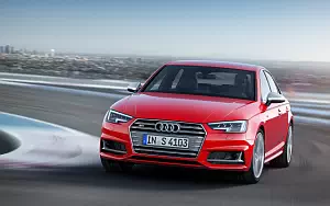   Audi S4 - 2009
