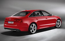   Audi S6 - 2011