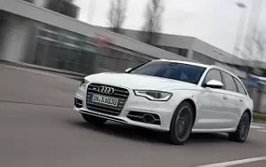   Audi S6 Avant - 2012