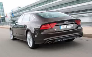   Audi S7 Sportback - 2012