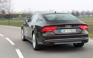   Audi S7 Sportback - 2012