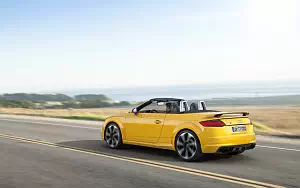   Audi TT RS Roadster - 2016