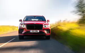   Bentley Bentayga Hybrid First Edition (Dragon Red) UK-spec - 2021