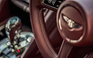   Bentley Bentayga Hybrid First Edition (Ghost White) UK-spec - 2021