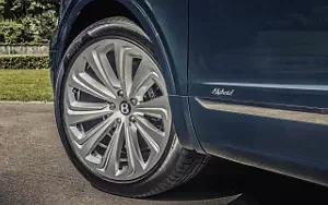   Bentley Bentayga Hybrid (Viridian) UK-spec - 2021