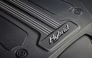   Bentley Bentayga Hybrid (Viridian) UK-spec - 2021