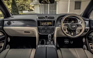   Bentley Bentayga Hybrid (Viridian) UK-spec - 2021