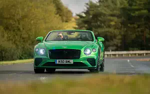   Bentley Continental GT V8 Convertible (Apple Green) UK-spec - 2020