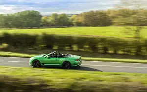   Bentley Continental GT V8 Convertible (Apple Green) UK-spec - 2020