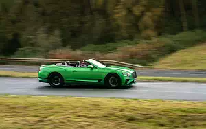   Bentley Continental GT V8 Convertible (Apple Green) UK-spec - 2020