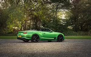   Bentley Continental GT V8 Convertible (Apple Green) UK-spec - 2020