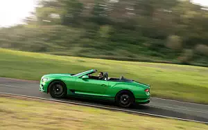   Bentley Continental GT V8 Convertible (Apple Green) UK-spec - 2020