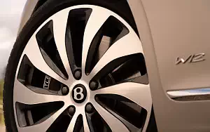   Bentley Flying Spur Blackline UK-spec - 2020