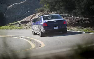   Bentley Flying Spur Hybrid (Azure Purple) US-spec - 2022