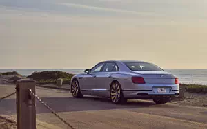   Bentley Flying Spur Hybrid (Jetstream) US-spec - 2022